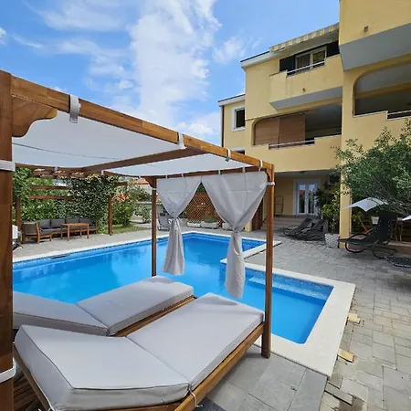 Villa Domjanovic Solin