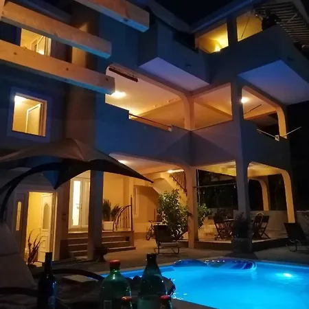 Villa Domjanovic Solin